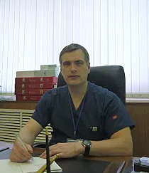 Мишустин Алексей Дмитриевич, сертифицированный врач травматолог-ортопед высшей квалификационной категории 